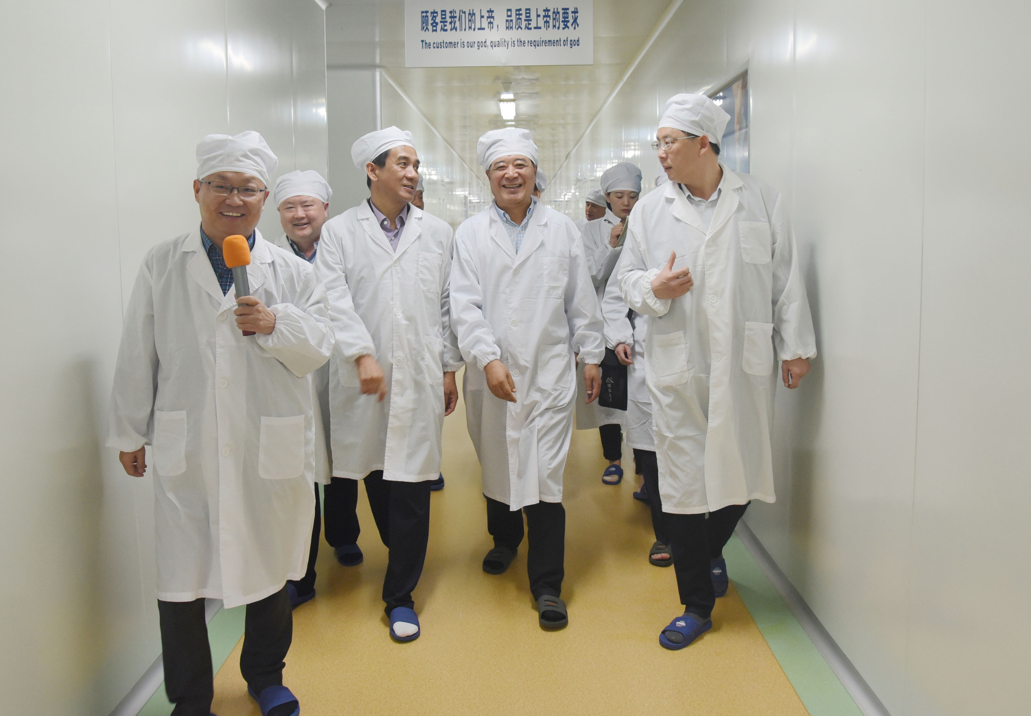 滁州大學黨委書記陳潤一行來安徽天康集團調(diào)研。